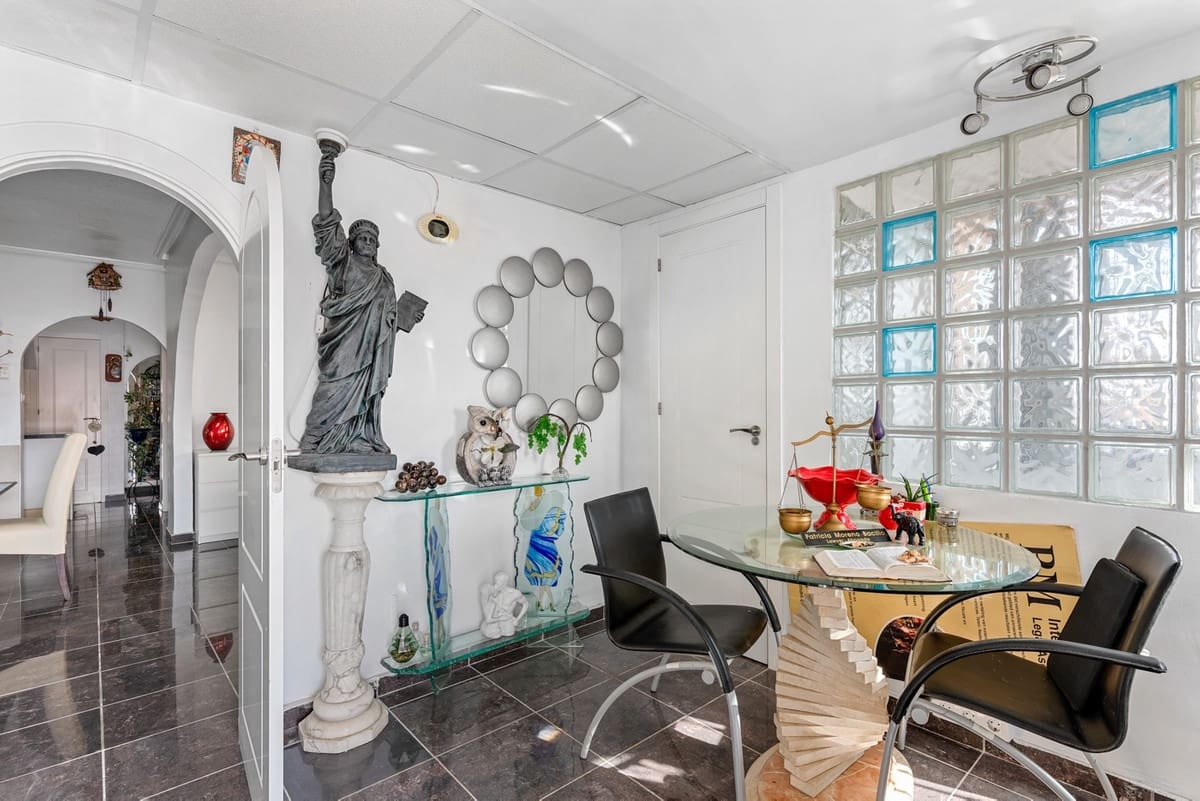 4 soveværelse Villa til salg i Ciudad Quesada med swimmingpool garage - € 419.000 (Ref: 8980445)