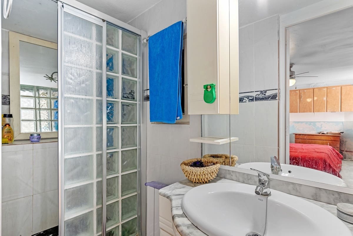 4 soveværelse Villa til salg i Ciudad Quesada med swimmingpool garage - € 419.000 (Ref: 8980445)