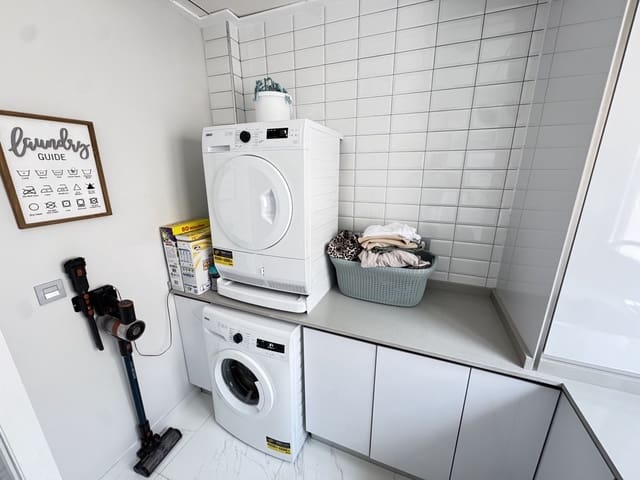 4 bedroom Villa for sale in Villamartin, Orihuela with pool - € 450,000 (Ref: 9039952)