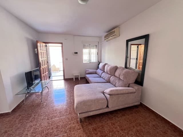 3 bedroom Townhouse for sale in La Siesta, Torrevieja with pool garage - € 159,990 (Ref: 9063746)