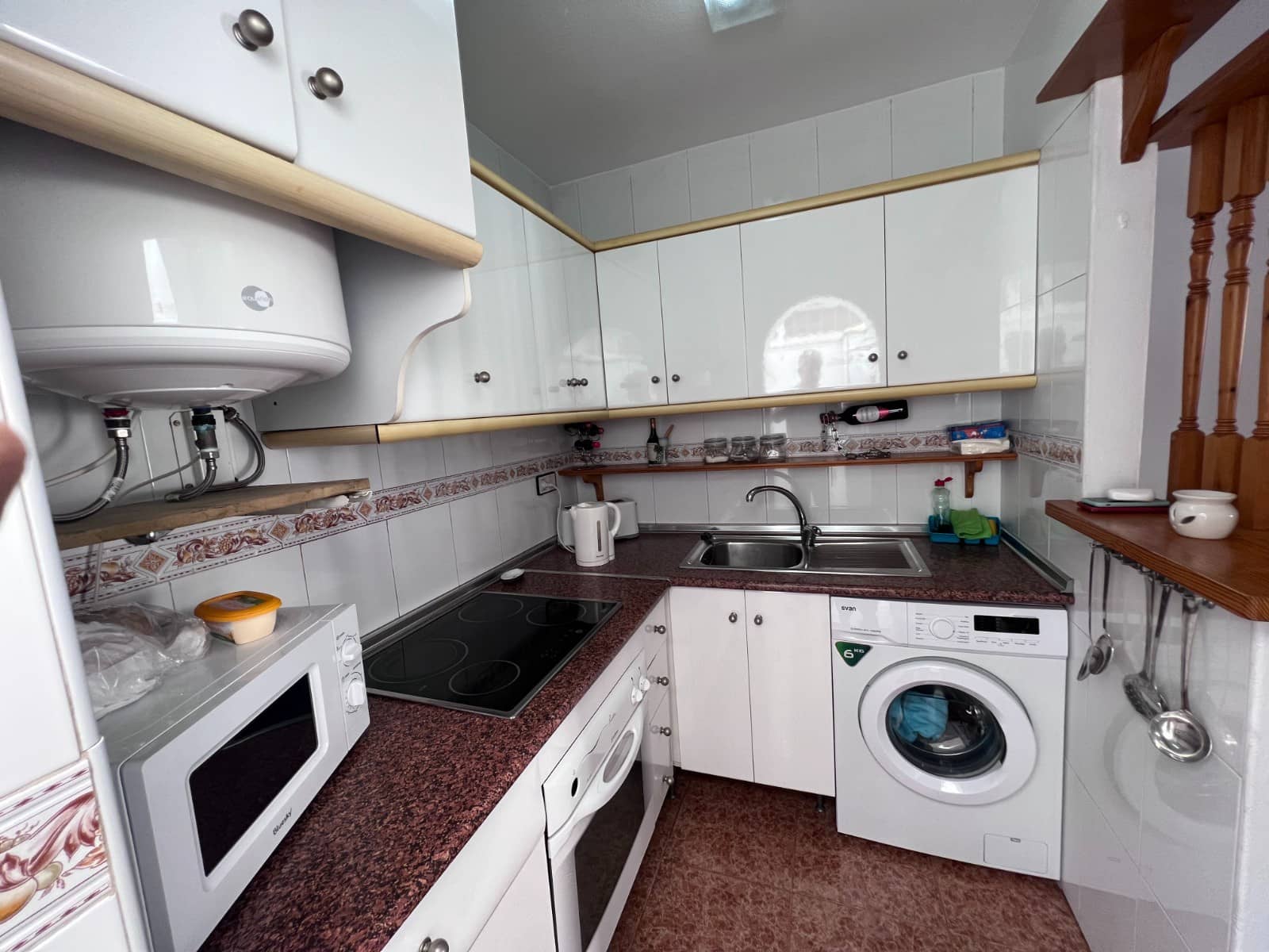 3 sypialnia Dom na sprzedaż w La Siesta z basenem garażem - 159 990 € (Ref: 9063746)