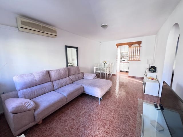 3 bedroom Townhouse for sale in La Siesta, Torrevieja with pool garage - € 159,990 (Ref: 9063746)