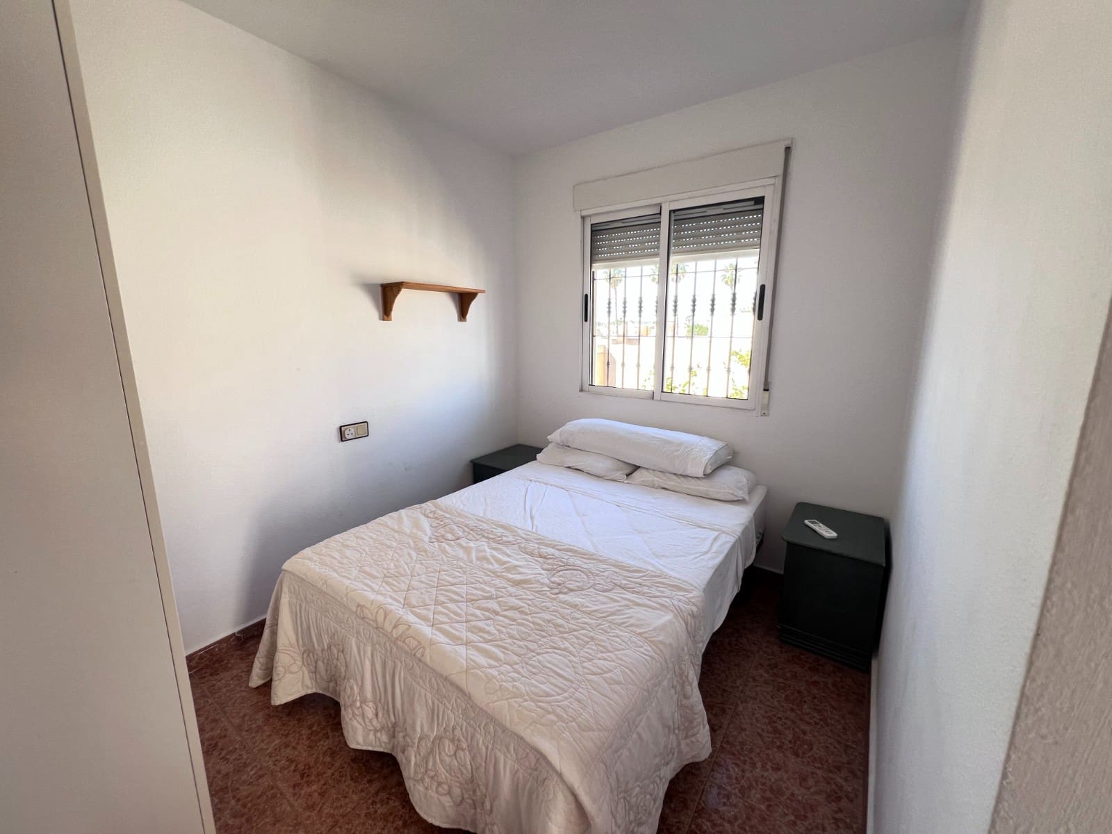 3 sypialnia Dom na sprzedaż w La Siesta z basenem garażem - 159 990 € (Ref: 9063746)