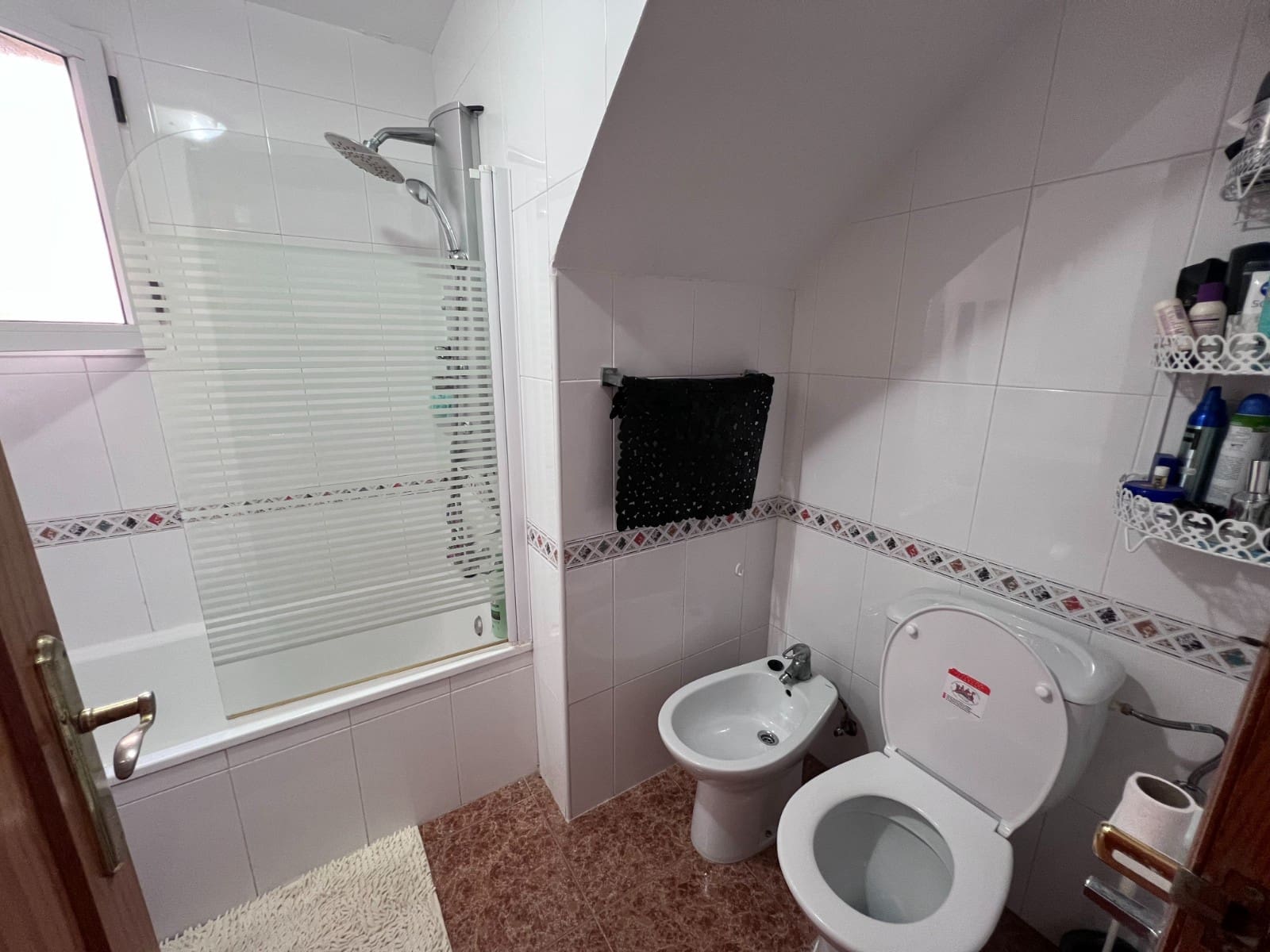 3 sypialnia Dom na sprzedaż w La Siesta z basenem garażem - 159 990 € (Ref: 9063746)