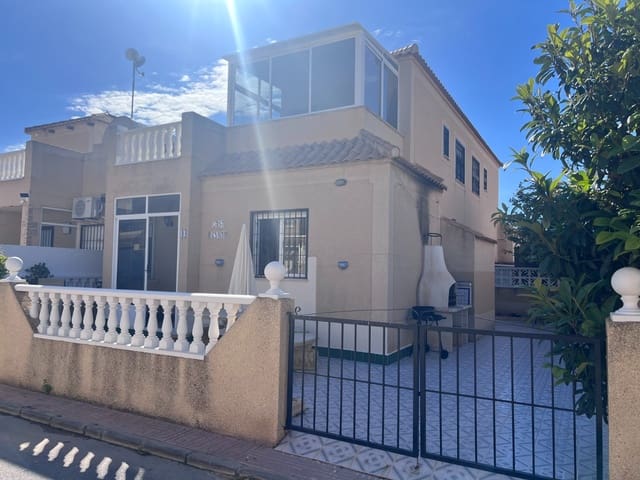 3 bedroom Townhouse for sale in La Siesta, Torrevieja with pool garage - € 159,990 (Ref: 9063746)