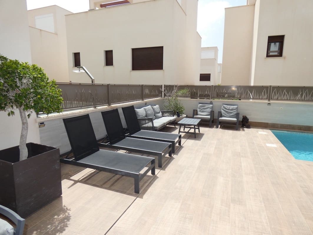 3 camera da letto Villa in vendita in Ciudad Quesada con garage - 399.999 € (Rif: 9084892)