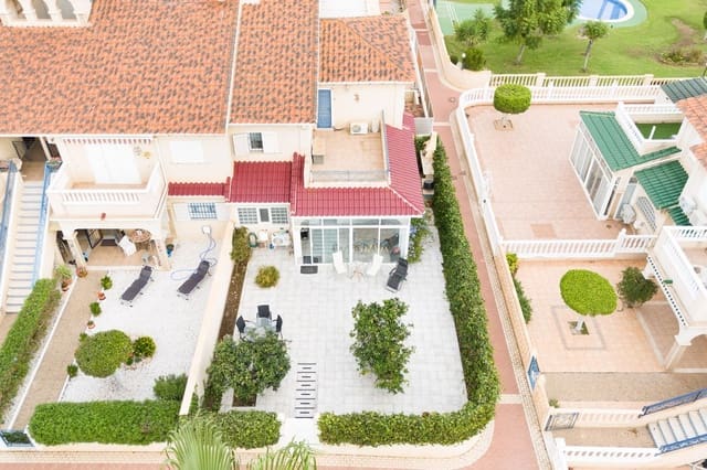 3 bedroom Townhouse for sale in Playa Flamenca, Orihuela with pool - € 260,000 (Ref: 9095775)