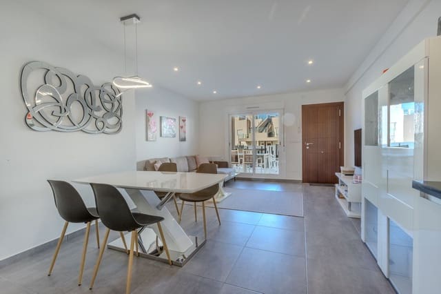 3 soveværelse Lejlighed til salg i Aguas Nuevas, Torrevieja med swimmingpool garage - € 268.000 (Ref: 9116589)