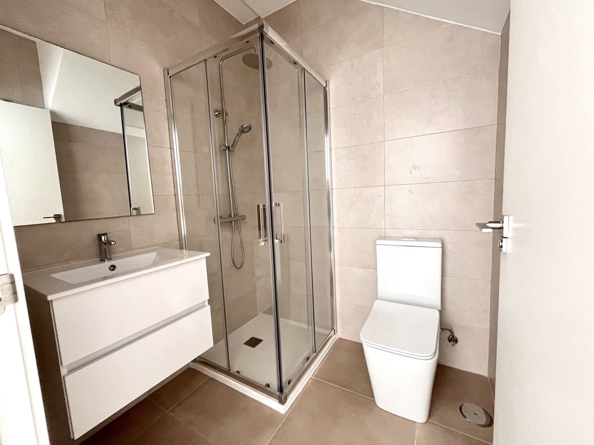 3 soverom Hus til salgs i Pilar de la Horadada med svømmebasseng - € 265 000 (Ref: 9116594)