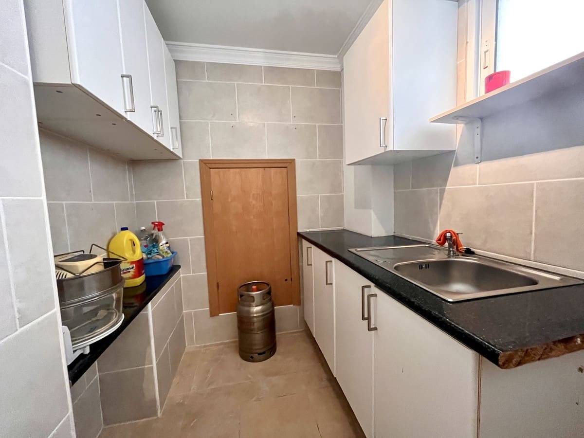 4 soveværelse Villa til salg i San Miguel de Salinas med swimmingpool - € 249.999 (Ref: 9116600)