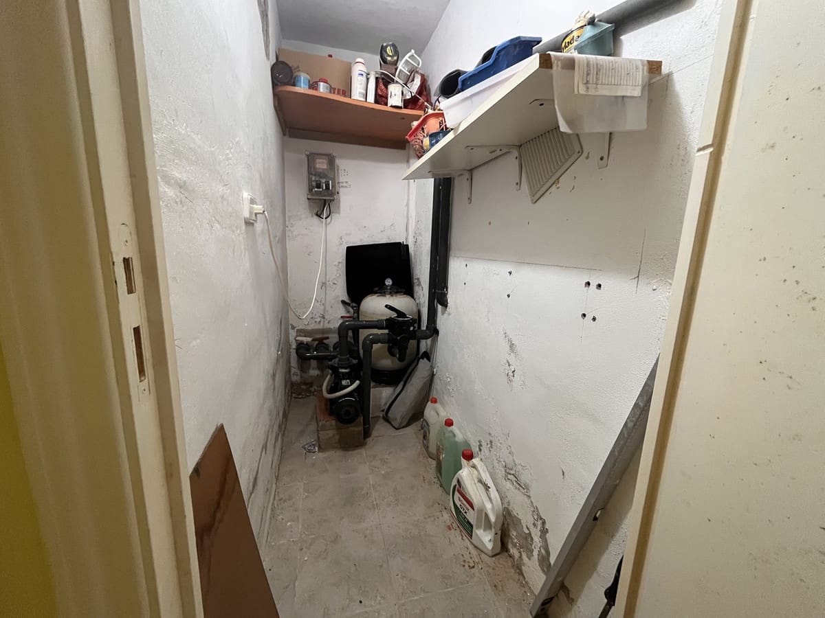 4 soveværelse Villa til salg i San Miguel de Salinas med swimmingpool - € 249.999 (Ref: 9116600)