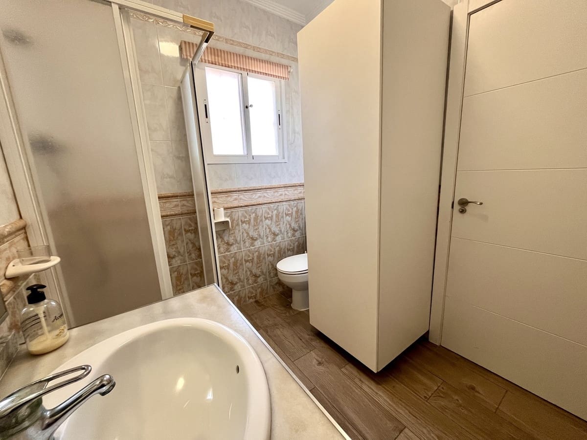 4 soverom Villa til salgs i San Miguel de Salinas med svømmebasseng - € 249 999 (Ref: 9116600)