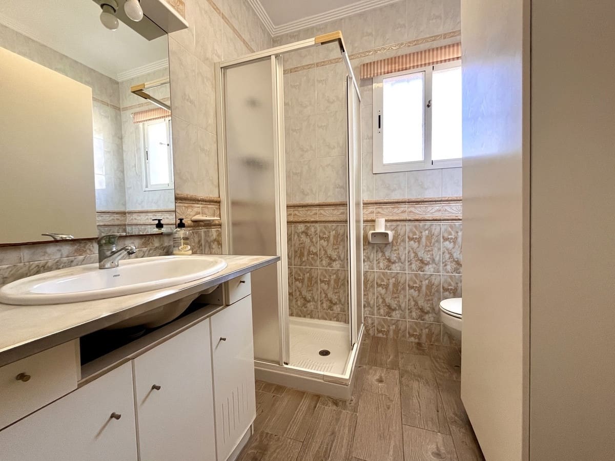 4 soverom Villa til salgs i San Miguel de Salinas med svømmebasseng - € 249 999 (Ref: 9116600)