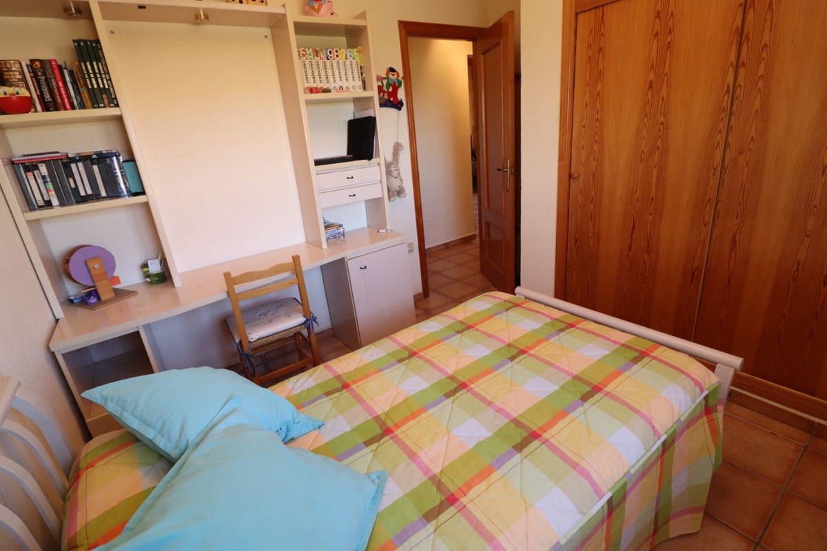 5 makuuhuone Huvila myytävänä paikassa Algorfa mukana uima-altaan - 418 000 € (Ref: 9116970)