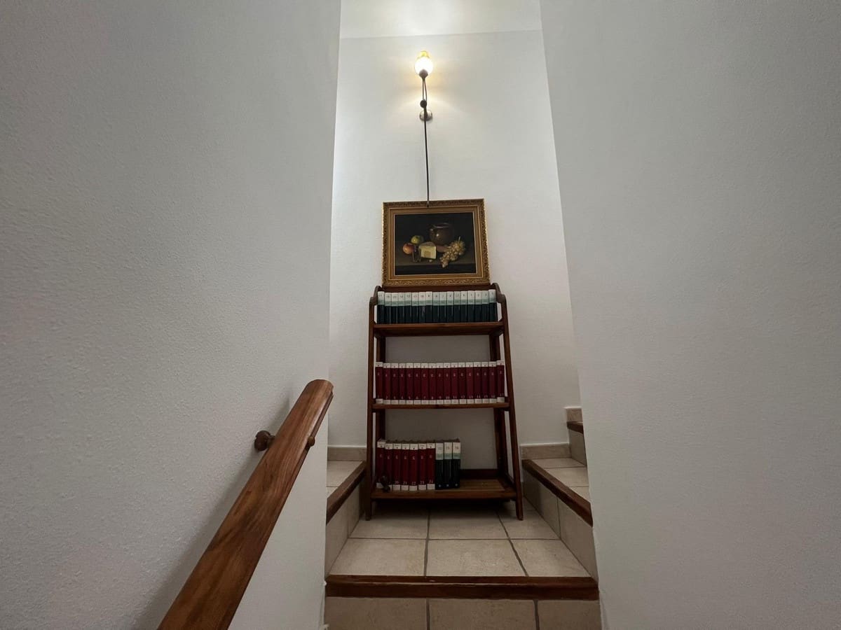 3 camera da letto Villa in vendita in Playa Flamenca con piscina garage - 350.000 € (Rif: 9116973)