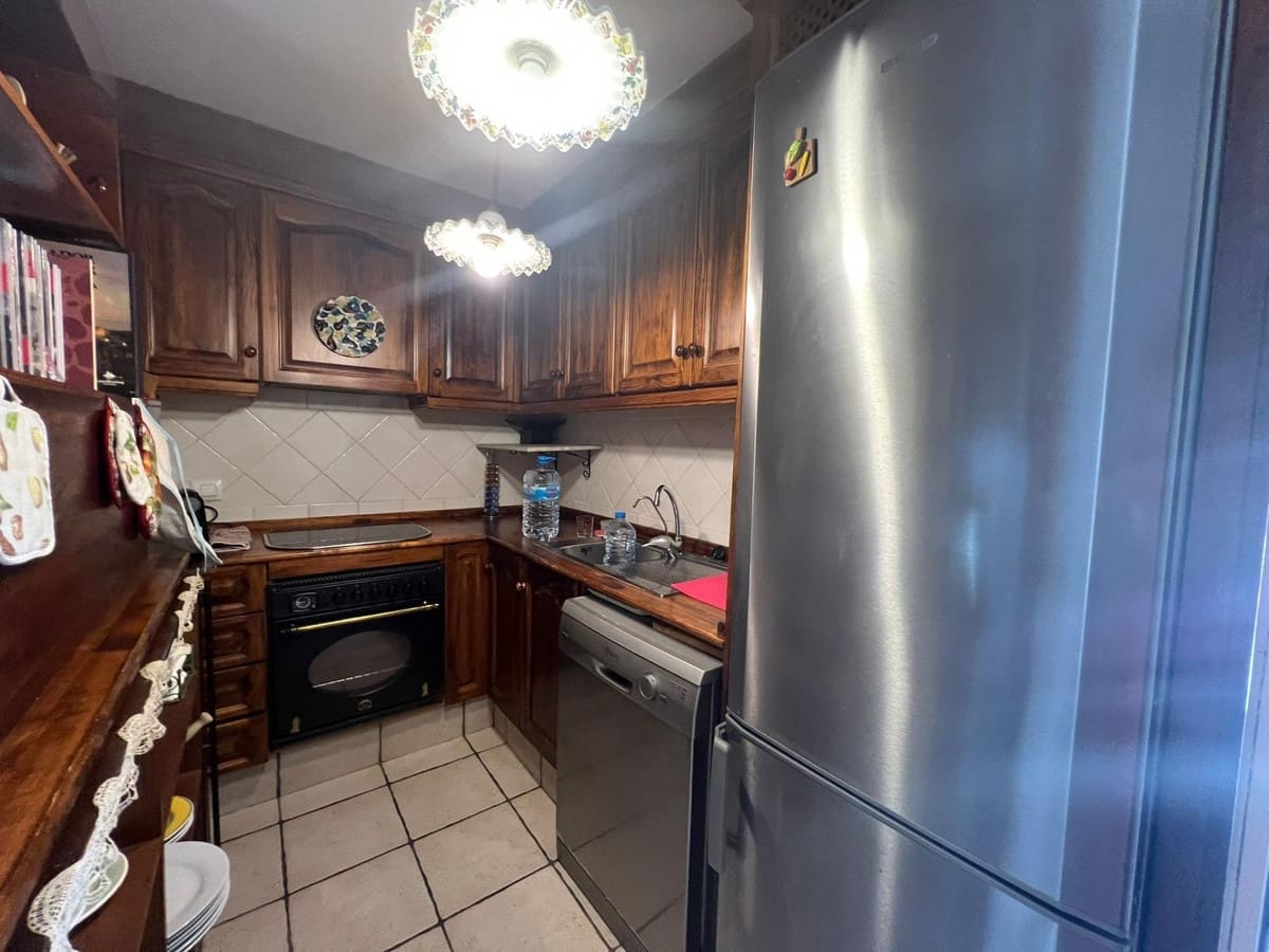 3 camera da letto Villa in vendita in Playa Flamenca con piscina garage - 350.000 € (Rif: 9116973)