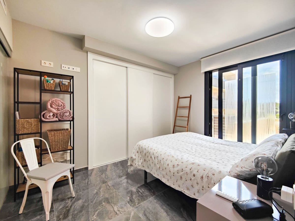 2 sypialnia Apartament na sprzedaż w Orihuela Costa z basenem garażem - 265 000 € (Ref: 9116976)