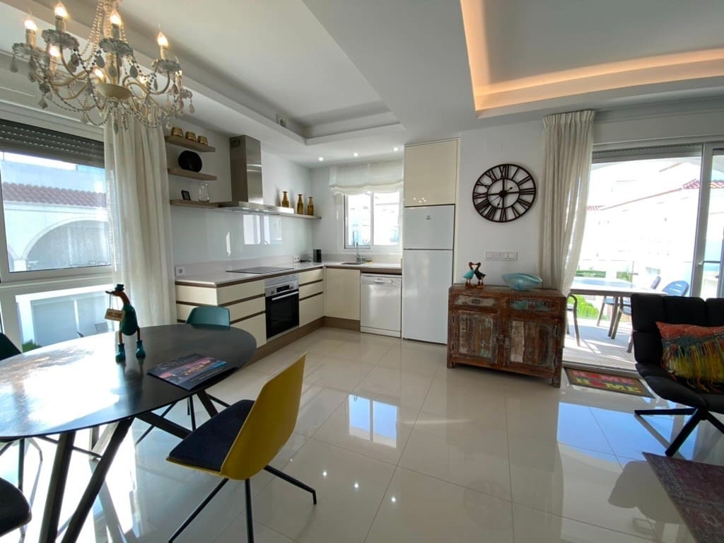 2 sypialnia Penthouse na sprzedaż w Ciudad Quesada z basenem - 318 000 € (Ref: 9116986)