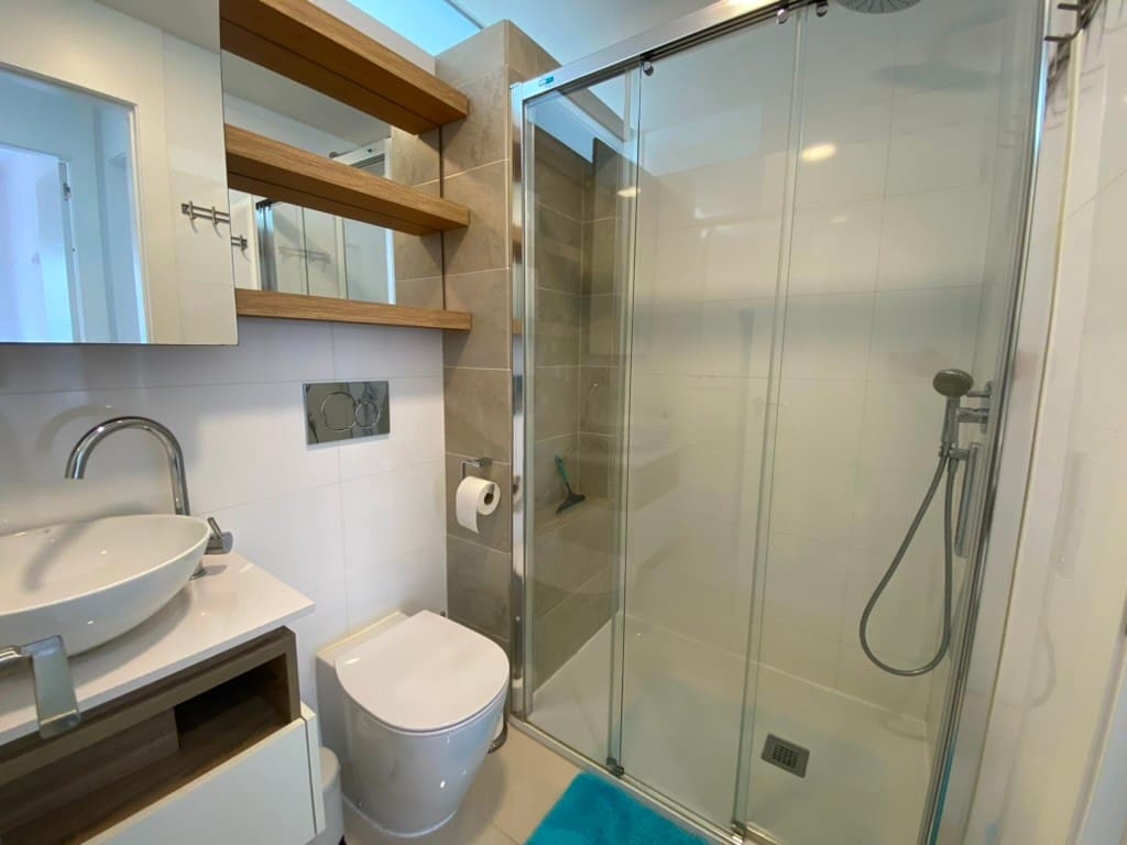 2 bedroom Penthouse for sale in Ciudad Quesada with pool - € 299,900 (Ref: 9116986)