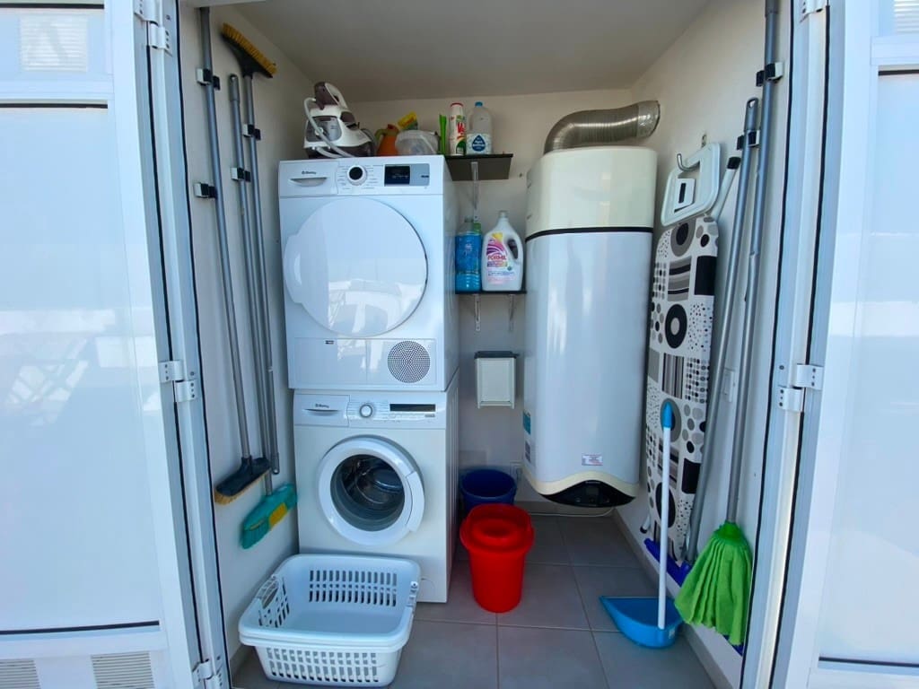 2 bedroom Penthouse for sale in Ciudad Quesada with pool - € 299,900 (Ref: 9116986)