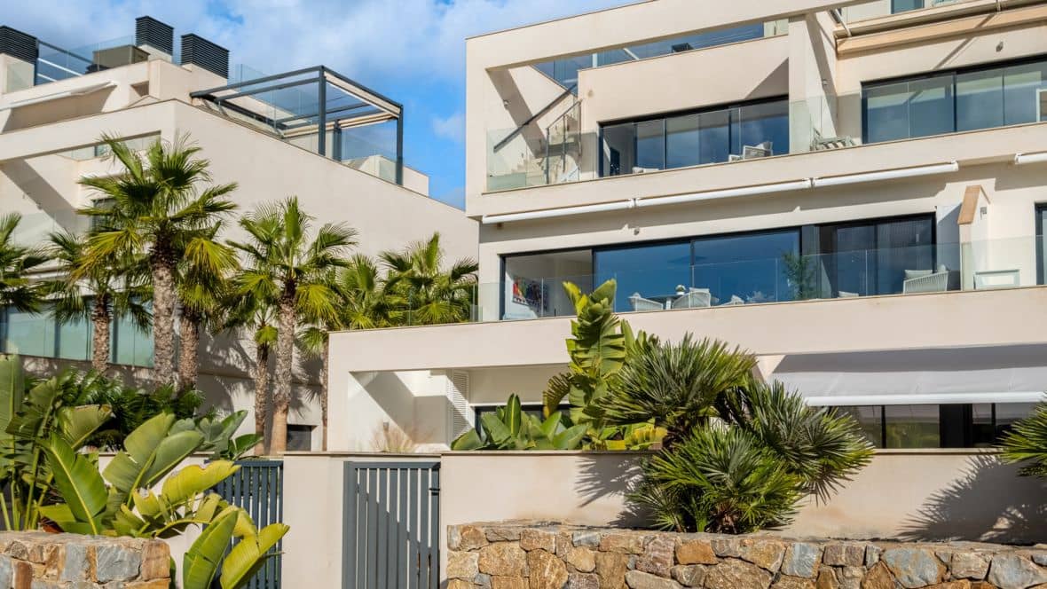 2 soveværelse Penthouse til salg i San Miguel de Salinas med swimmingpool garage - € 369.000 (Ref: 9130520)