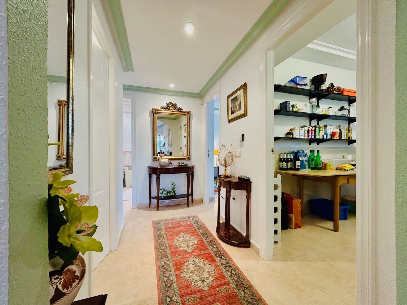 4 soveværelse Villa til salg i Benferri med swimmingpool garage - € 360.000 (Ref: 9130557)