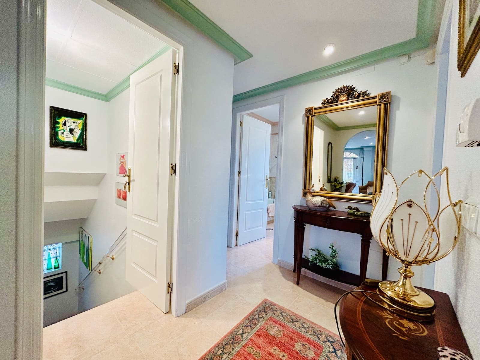 4 soveværelse Villa til salg i Benferri med swimmingpool garage - € 360.000 (Ref: 9130557)