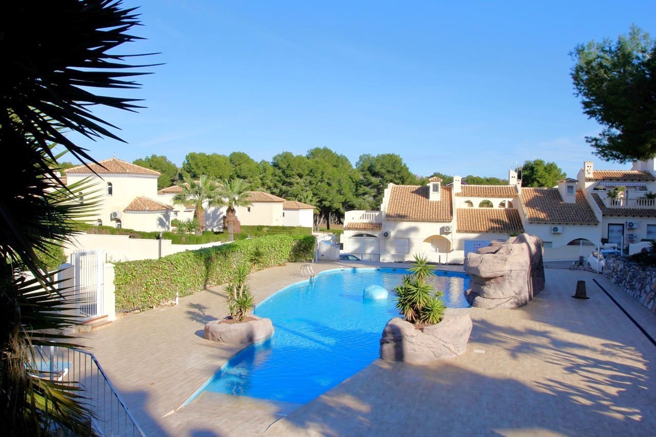 3 soveværelse Lejlighed til salg i Las Ramblas Golf med swimmingpool - € 215.000 (Ref: 9143394)