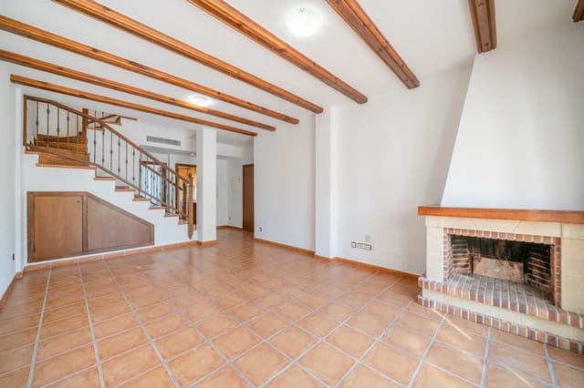 3 bedroom Bungalow for sale in Algorfa with pool - € 230,000 (Ref: 9143706)