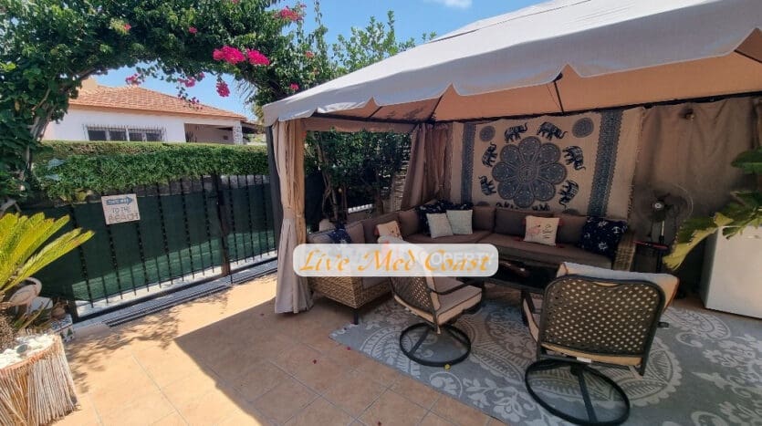 3 soverom Villa til salgs i Los Narejos med svømmebasseng garasje - € 279 999 (Ref: 9154720)