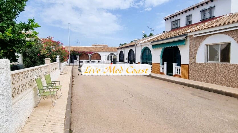 4 soverom Hus til salgs i Los Narejos med garasje - € 159 000 (Ref: 9154721)