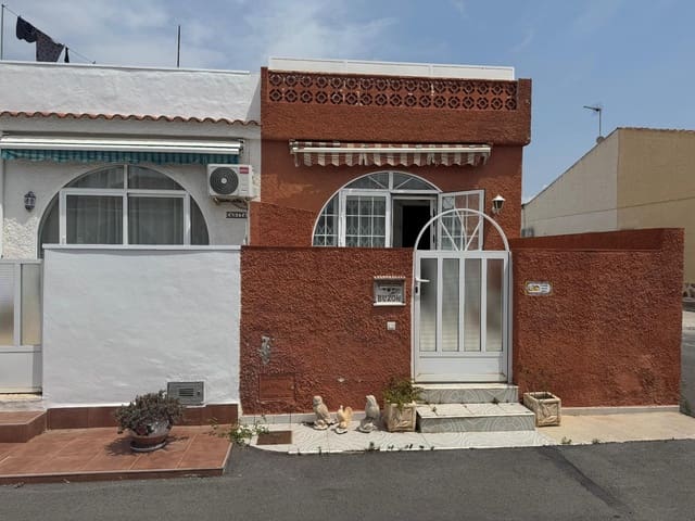 2 makuuhuone Omakotitalo myytävänä paikassa El Chaparral, Torrevieja - 89 000 € (Ref: 9163055)