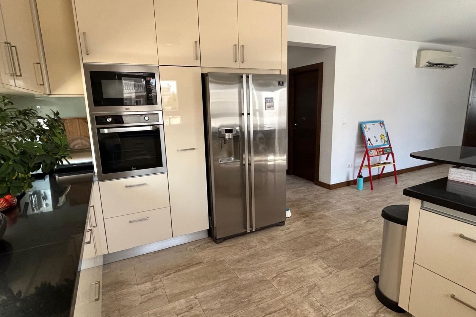 4 sypialnia Willa na sprzedaż w Ciudad Quesada z basenem garażem - 580 000 € (Ref: 9167166)