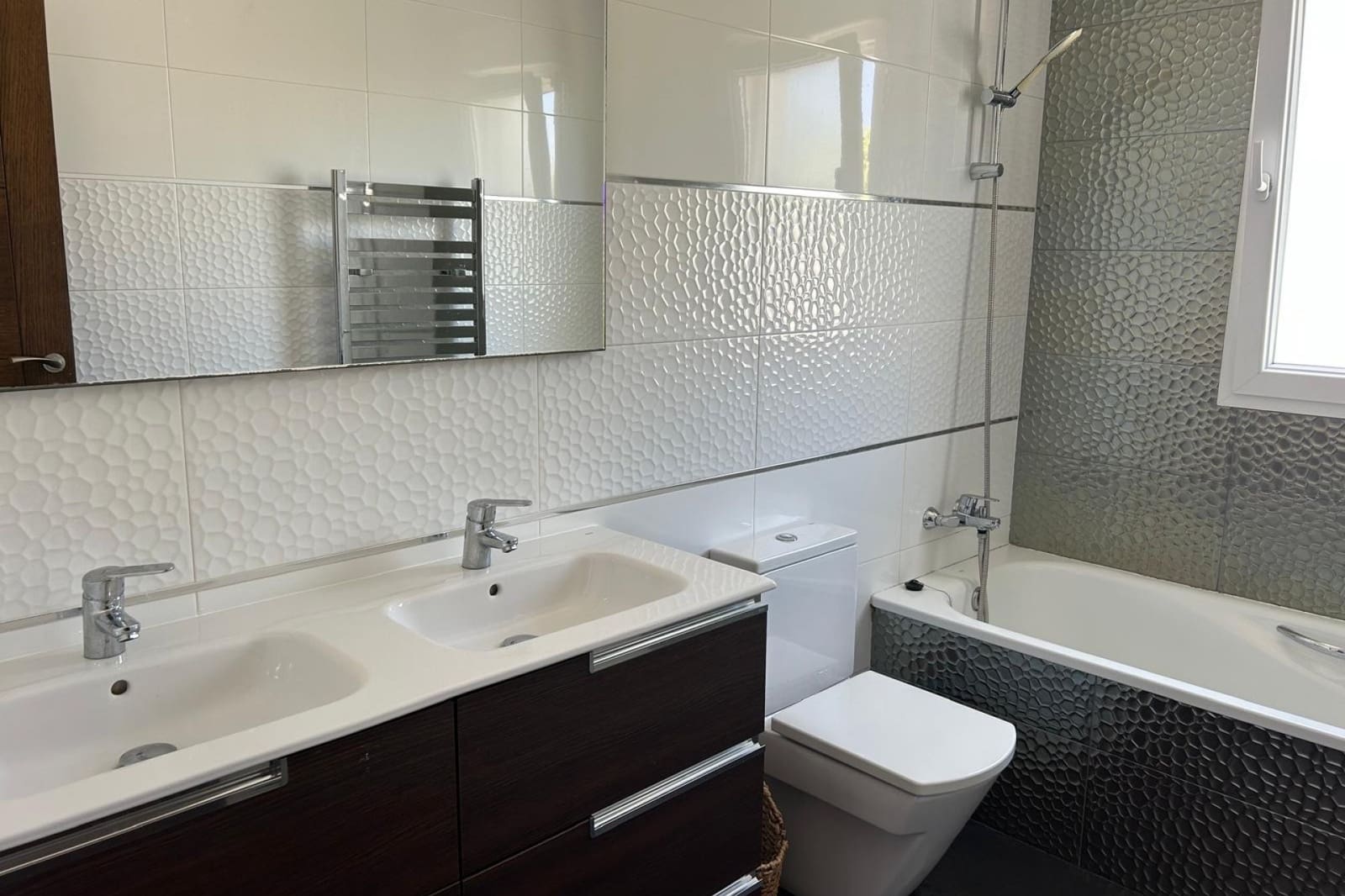 4 sypialnia Willa na sprzedaż w Ciudad Quesada z basenem garażem - 580 000 € (Ref: 9167166)