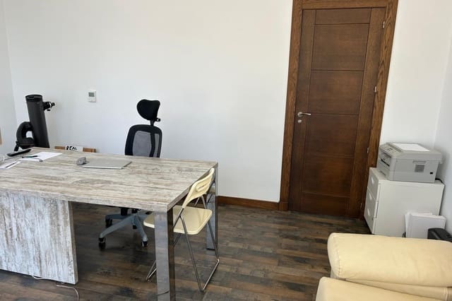 4 sypialnia Willa na sprzedaż w Ciudad Quesada, Rojales z basenem garażem - 580 000 € (Ref: 9167166)