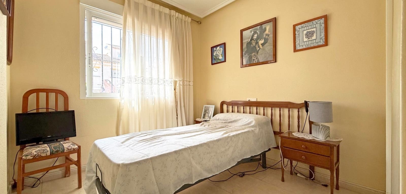 3 soverom Hus til salgs i Torrevieja med svømmebasseng - € 170 000 (Ref: 9172369)