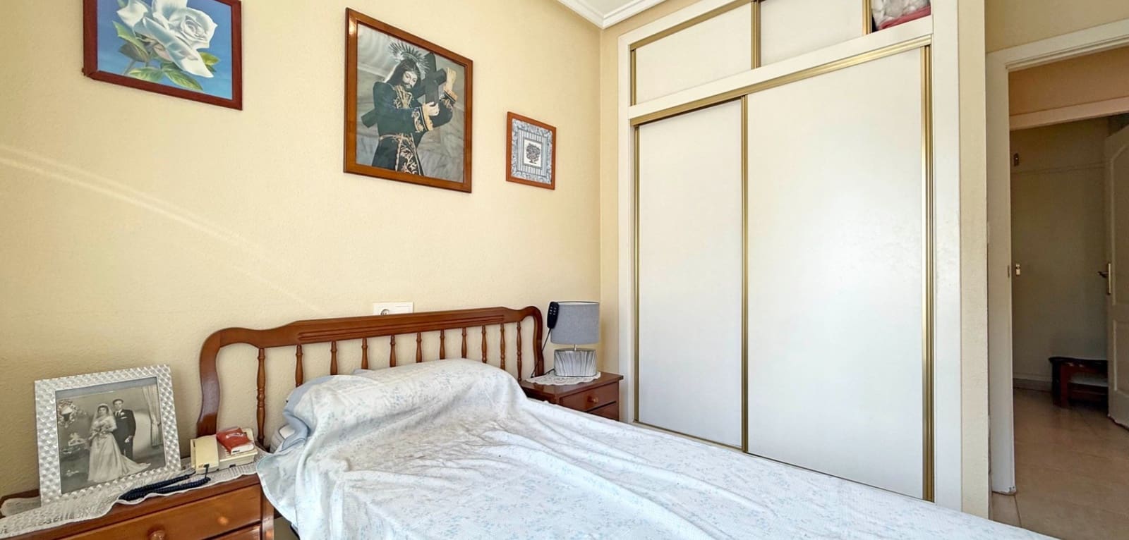 3 soverom Hus til salgs i Torrevieja med svømmebasseng - € 170 000 (Ref: 9172369)