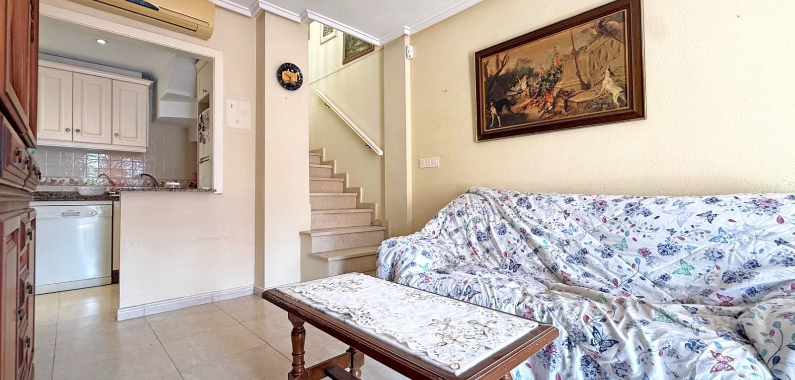 3 soverom Hus til salgs i Torrevieja med svømmebasseng - € 170 000 (Ref: 9172369)