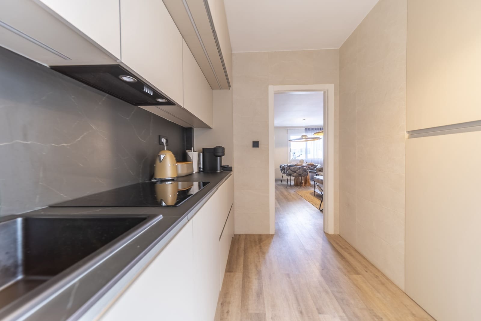 3 sypialnia Dom na sprzedaż w Los Altos z basenem garażem - 315 000 € (Ref: 9172373)