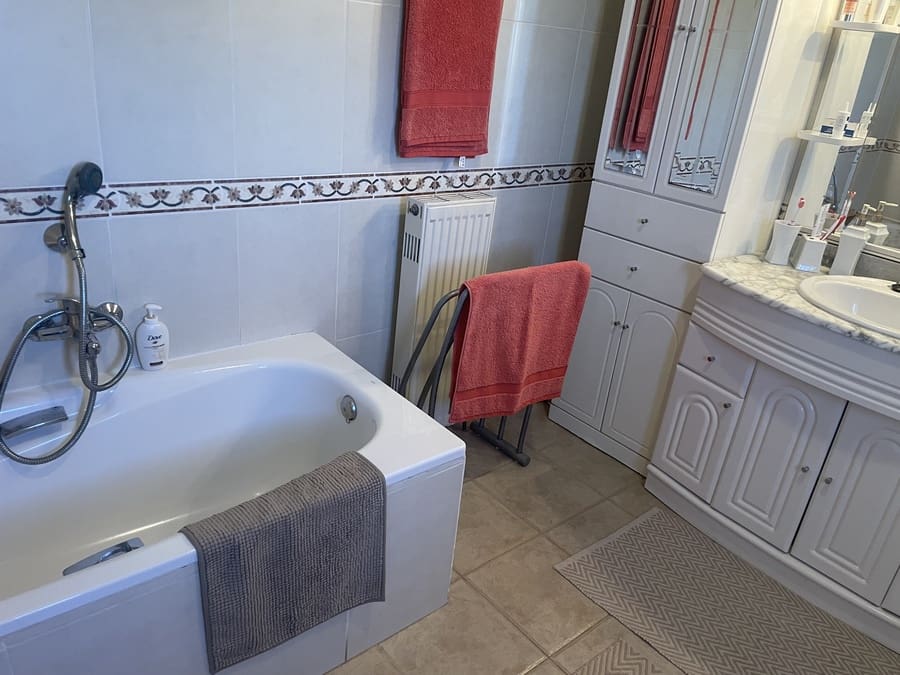 5 bedroom Villa for sale in Ciudad Quesada with pool - € 530,000 (Ref: 9176146)