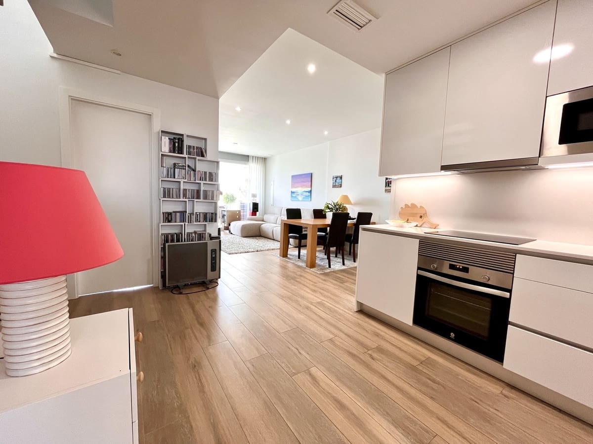 2 soveværelse Penthouse til salg i Playa Flamenca med swimmingpool - € 309.950 (Ref: 9192046)