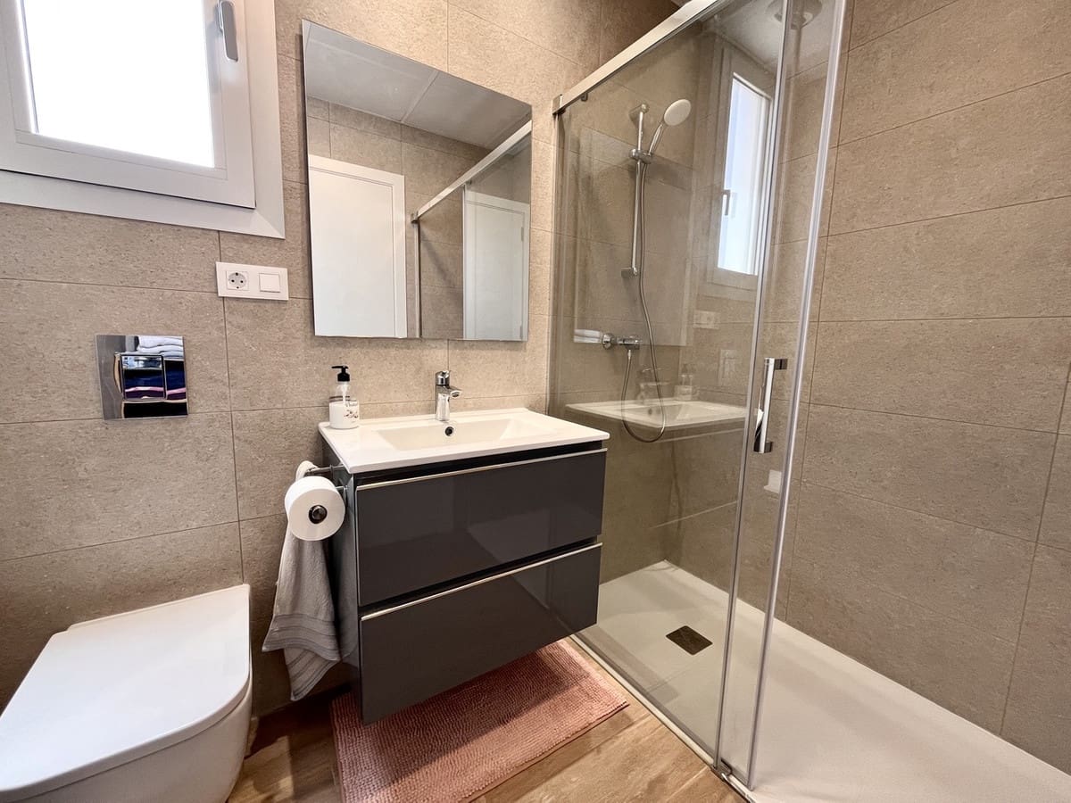 2 soveværelse Penthouse til salg i Playa Flamenca med swimmingpool - € 309.950 (Ref: 9192046)