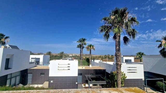 2 bedroom Townhouse for sale in Algorfa with pool garage - € 199,000 (Ref: 9195242)