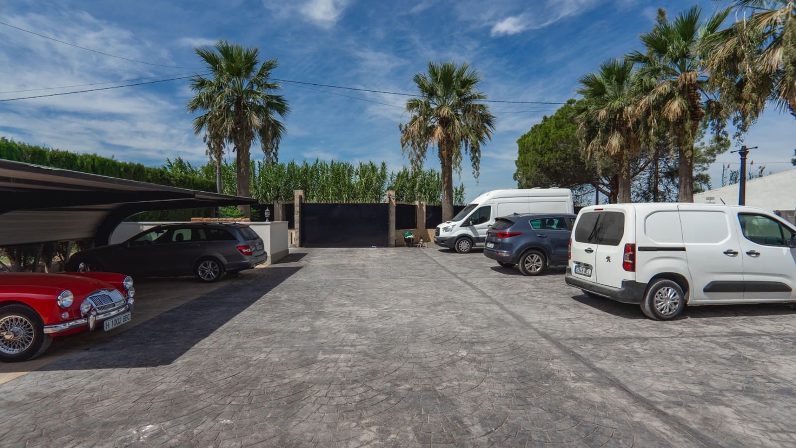 6 soveværelse Finca/Landehus til salg i Heredades med swimmingpool - € 650.000 (Ref: 9200250)