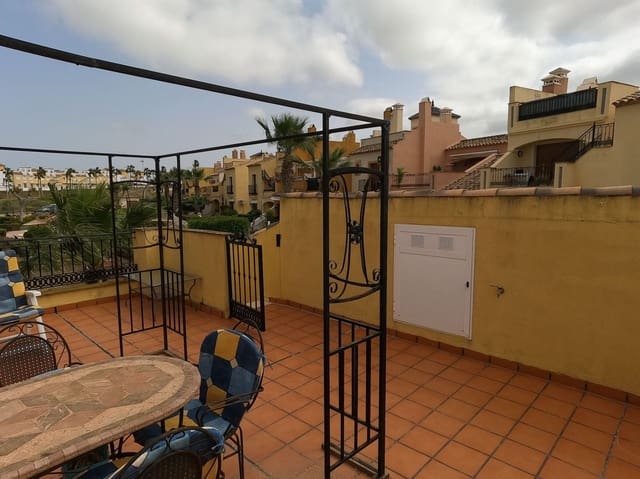 2 bedroom Penthouse for sale in Algorfa with pool - € 155,000 (Ref: 9201841)