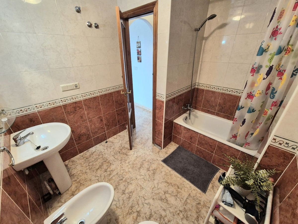 2 soveværelse Penthouse til salg i Orihuela Costa med swimmingpool - € 144.950 (Ref: 9201842)