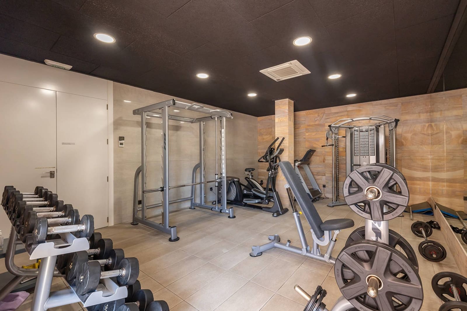 3 sypialnia Penthouse na sprzedaż w Cabo Roig z basenem garażem - 750 000 € (Ref: 9206299)