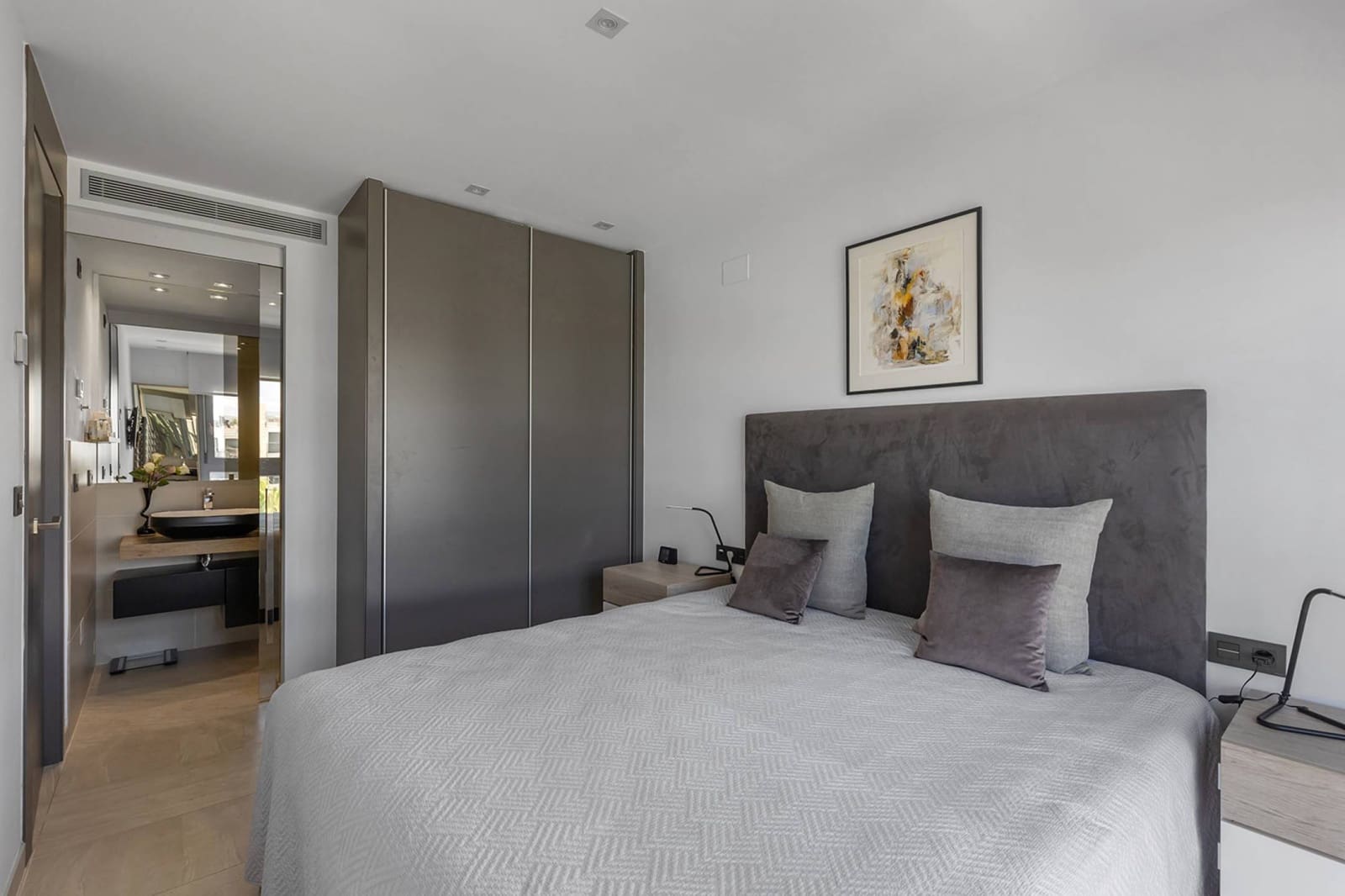 3 sypialnia Penthouse na sprzedaż w Cabo Roig z basenem garażem - 750 000 € (Ref: 9206299)