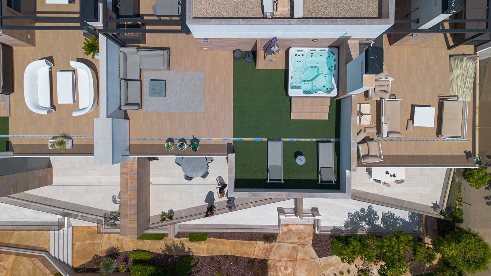 3 sypialnia Penthouse na sprzedaż w Cabo Roig z basenem garażem - 750 000 € (Ref: 9206299)