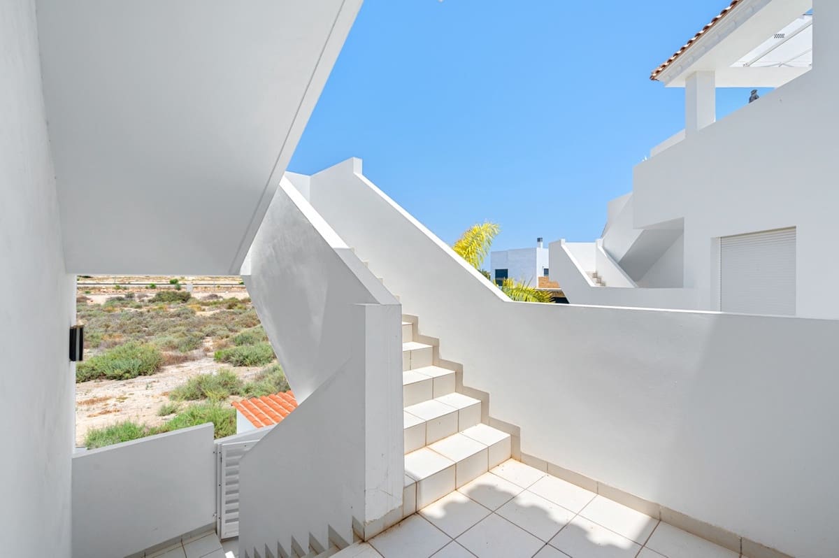 2 soveværelse Penthouse til salg i Ciudad Quesada med swimmingpool garage - € 299.000 (Ref: 9209380)